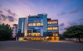 Fabhotel Deep